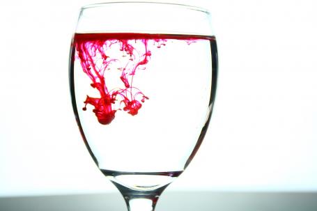 Water in wijn veranderen
